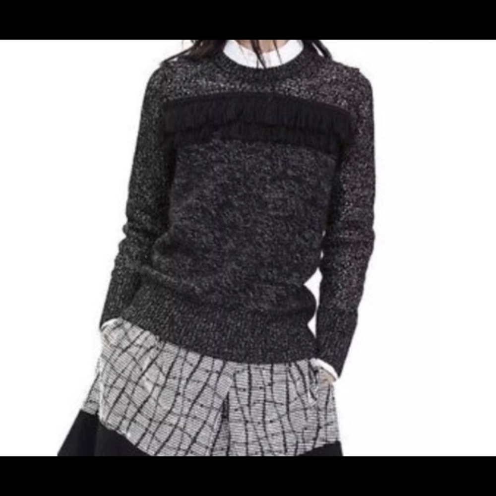 Banana Republic sweater Size L